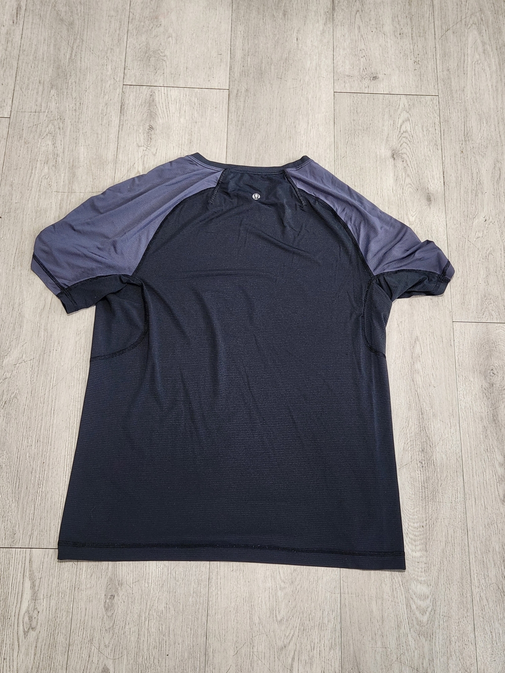 Lululemon Metal Vent Tech Short Sleeve Shirt S